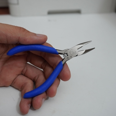 Bộ Kìm mũi nhọn và kìm cắt nhựa mini MRN-100 Tsunoda